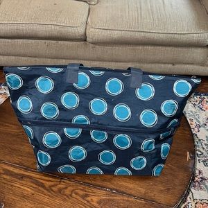 Thirty-One Expand a Tote Bag